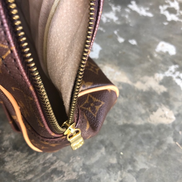 Louis Vuitton Manhattan PM - Picture 6 of 8